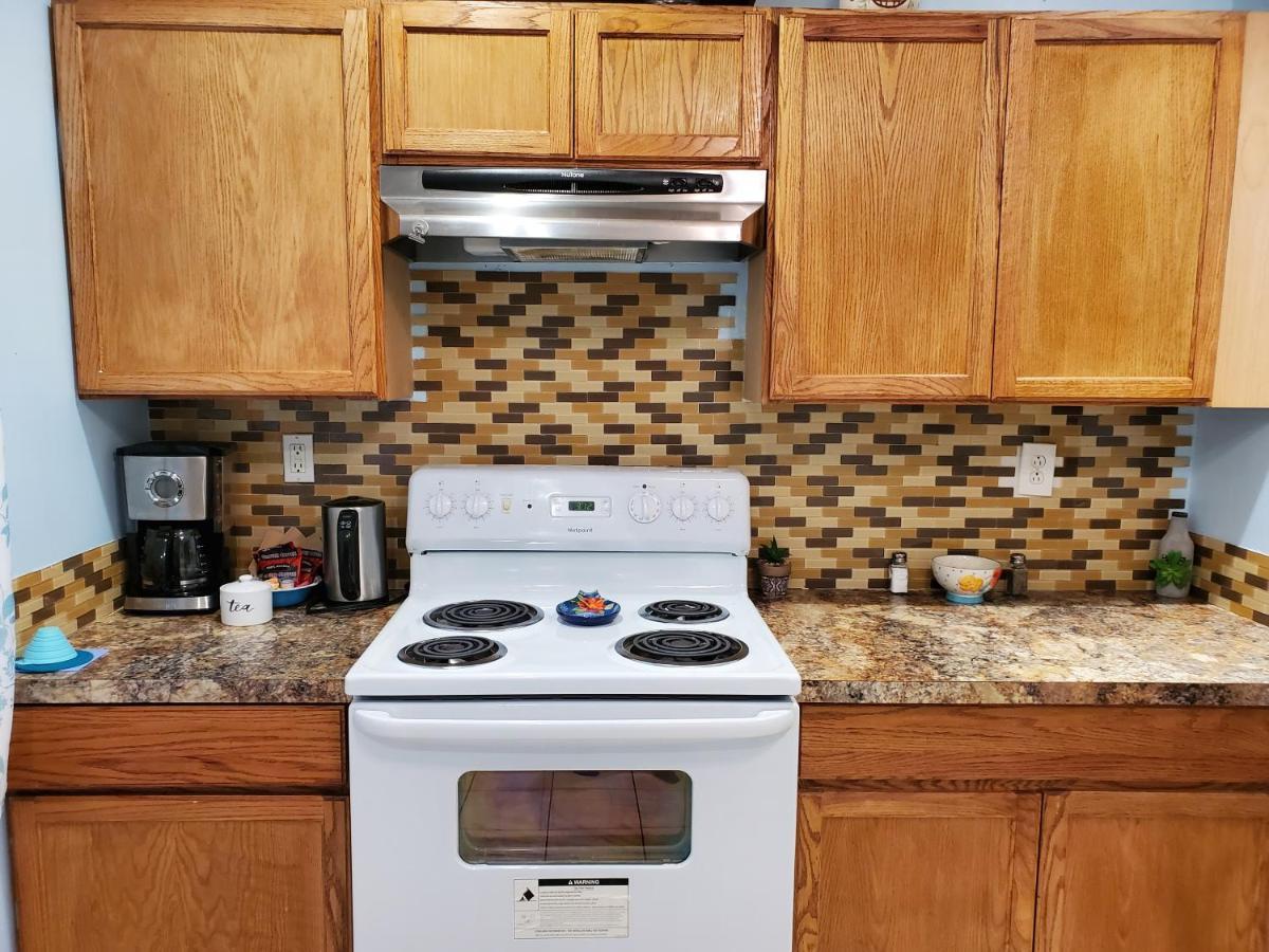 نياغارا فالس، نيويورك 6 Minutes From The Falls! Spacious 2Nd Floor Apartment Sleeps 5 المظهر الخارجي الصورة